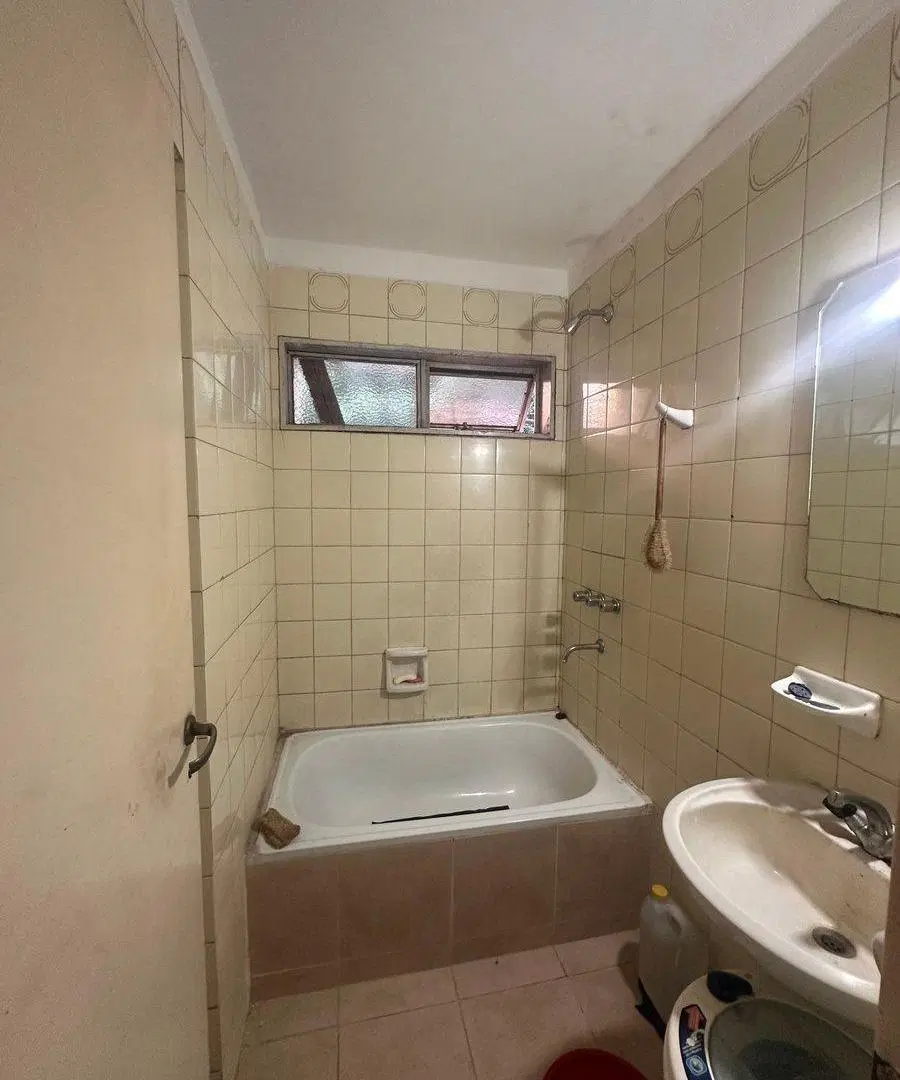VENTA DEPARTAMENTO 4 AMBIENTES  LUGANO B. COPELLO 8