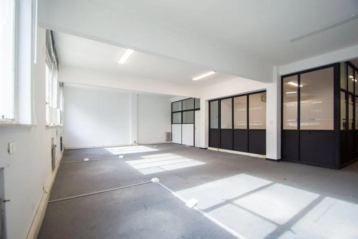Oficina de 140mts en VENTA en SAN NICOLAS 2