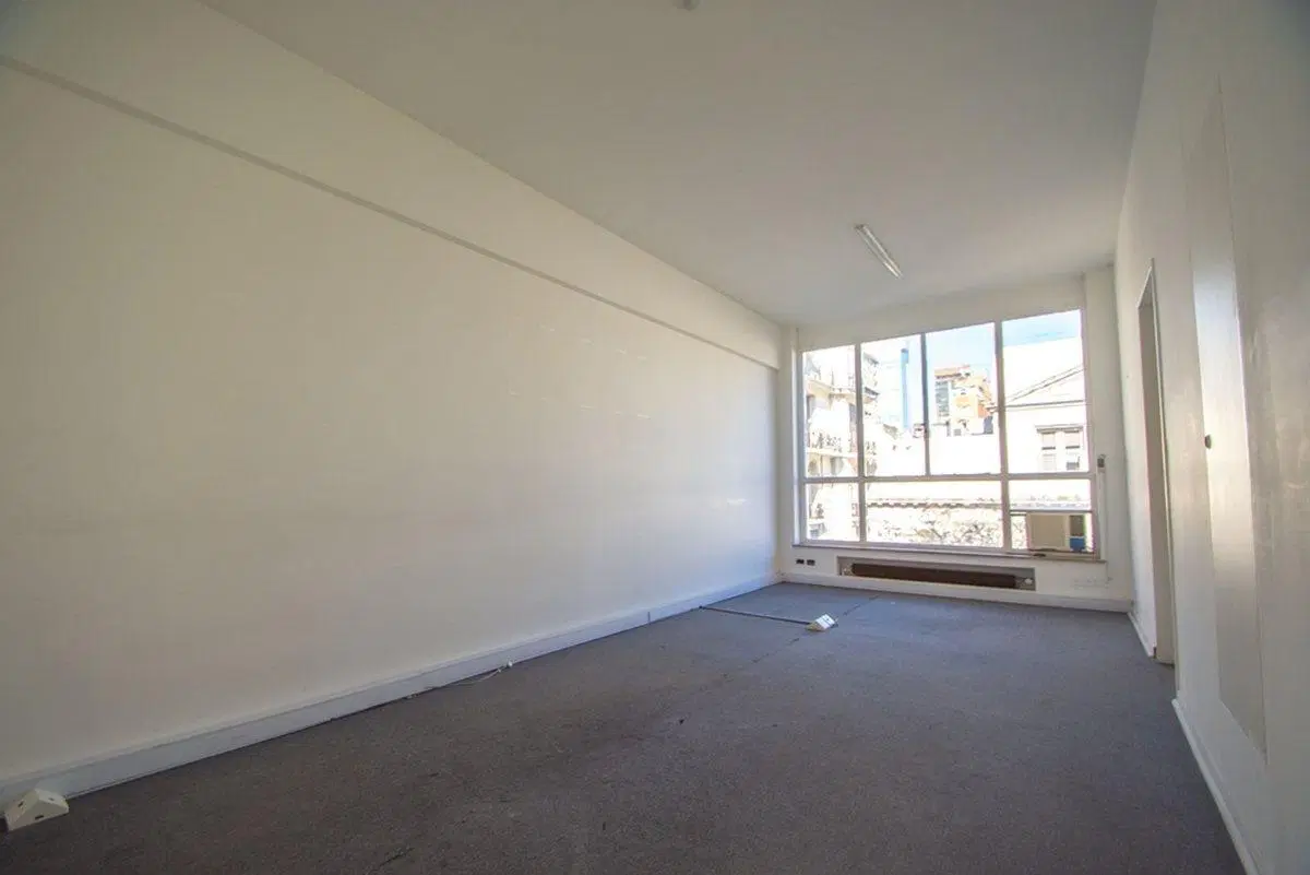 Oficina de 239mts en VENTA en SAN NICOLAS 3