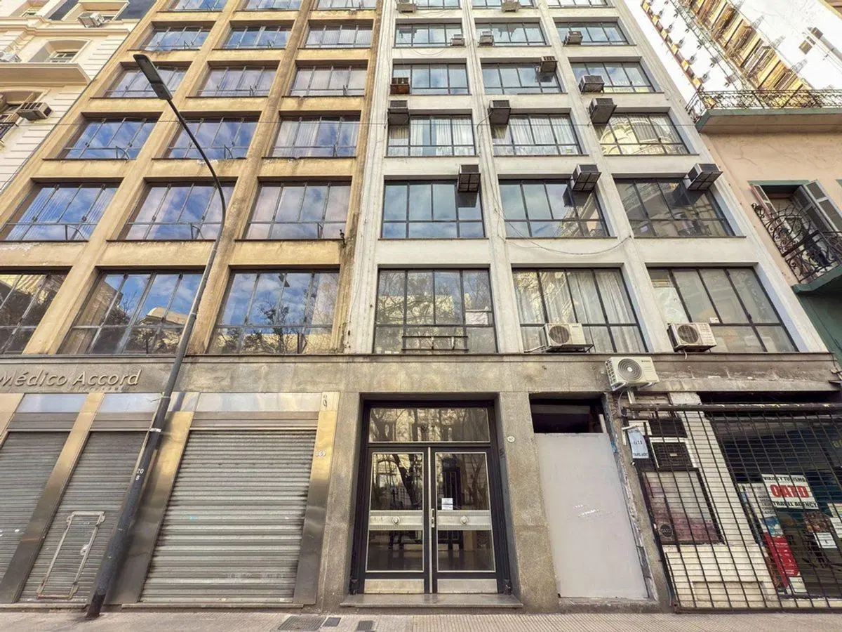 Oficina de 99mts en VENTA en SAN NICOLAS 3