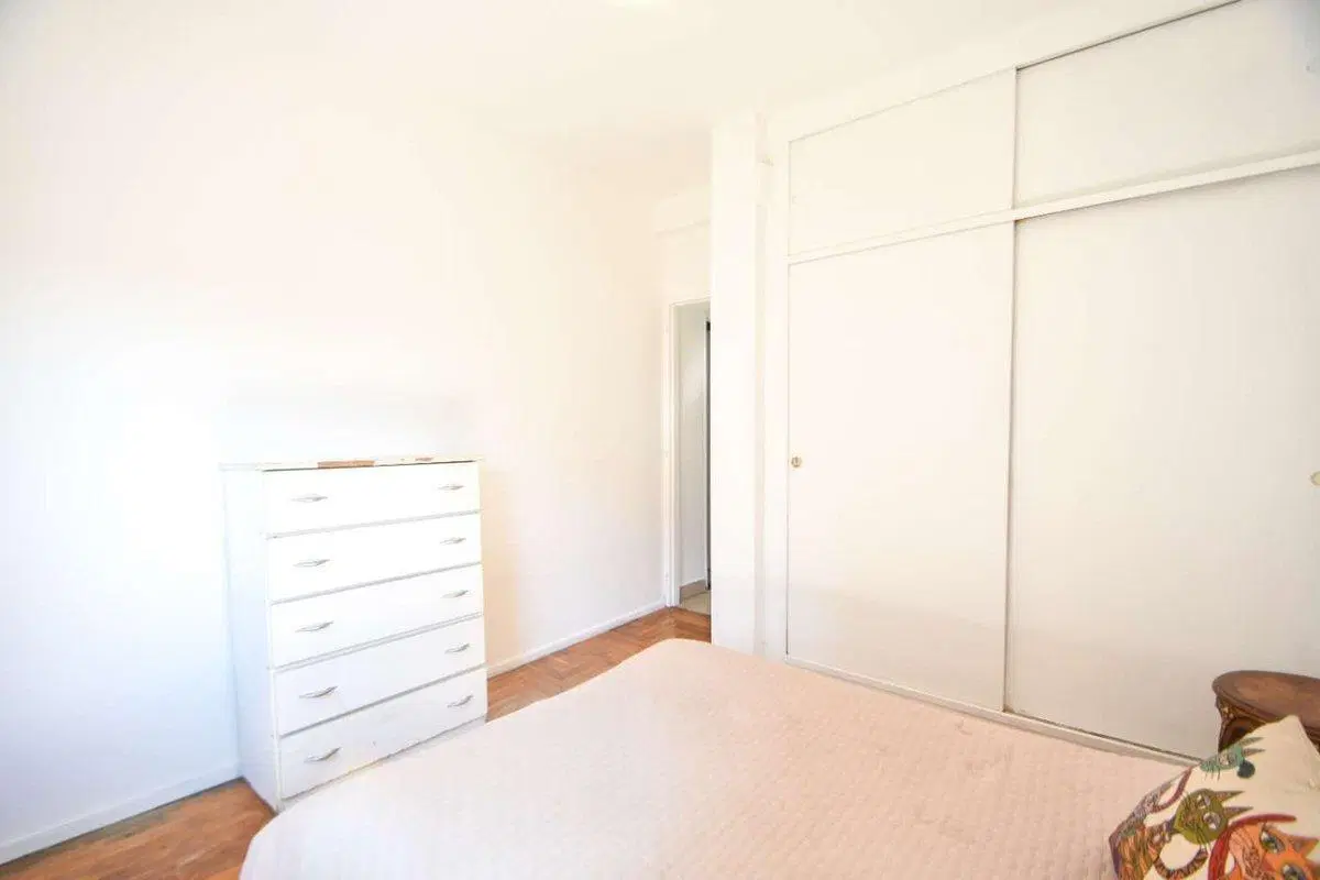 VENTA 4 AMBIENTES CON BALCON FRENTE 5