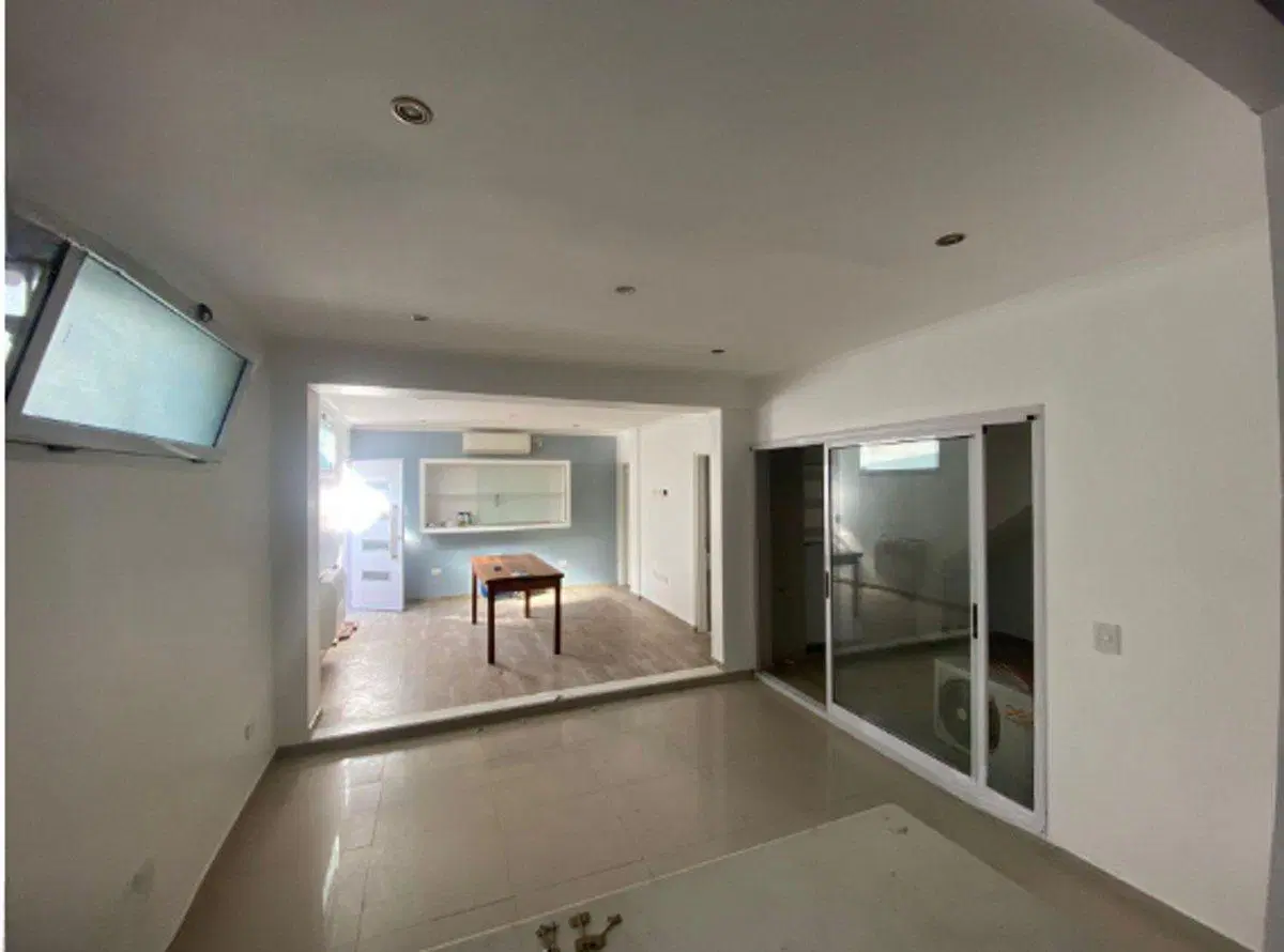 VENTA PH 4 AMBIENTES BALLESTER 8