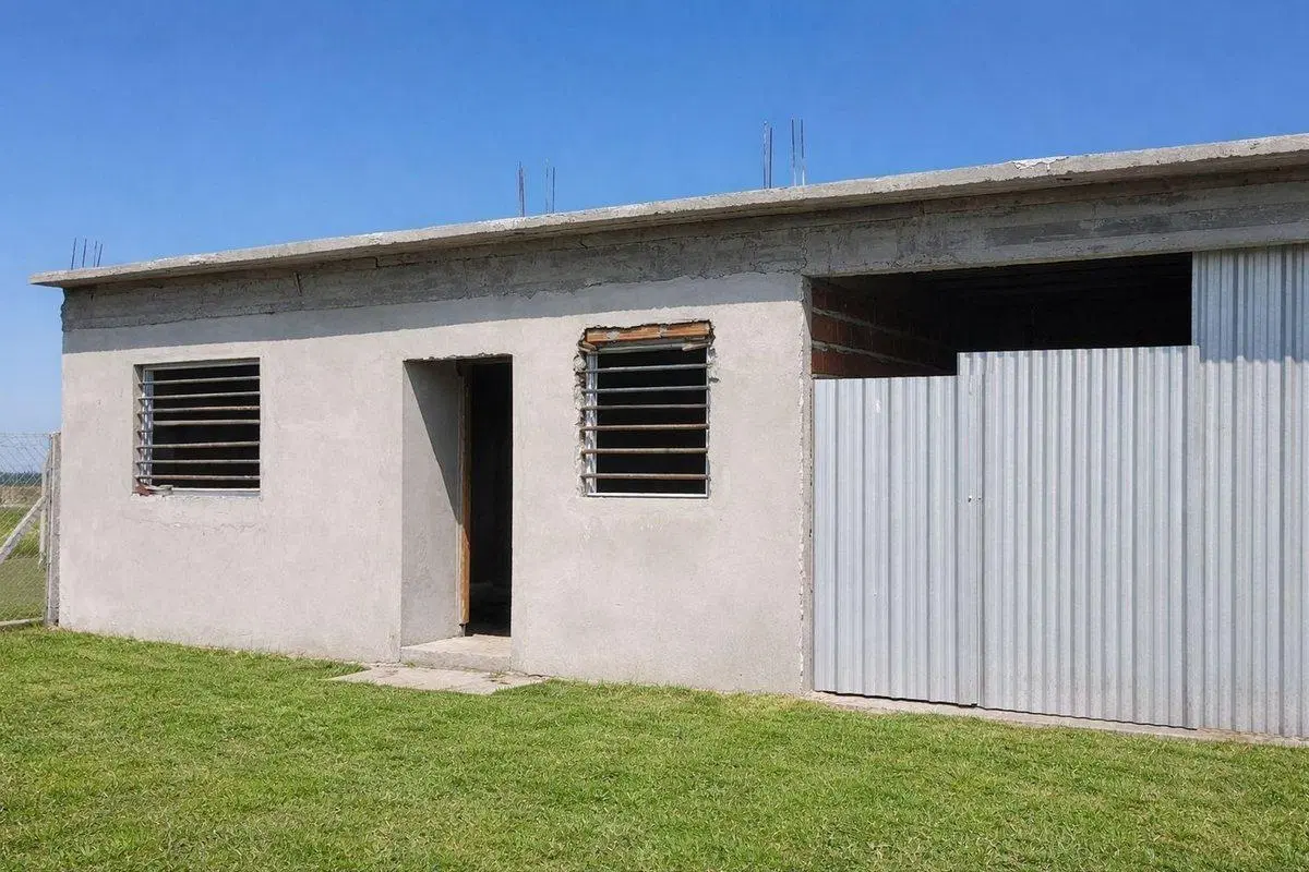 Casa  en venta 4 ambientes ezeiza 2