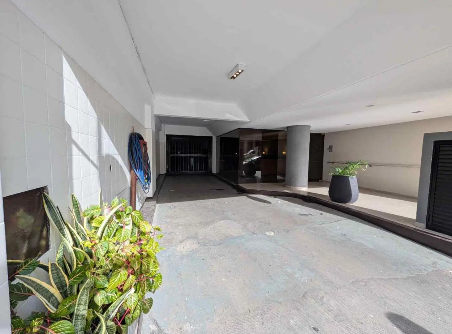 Venta Cochera Fija Cubierta - Palermo Av. Cabildo 8