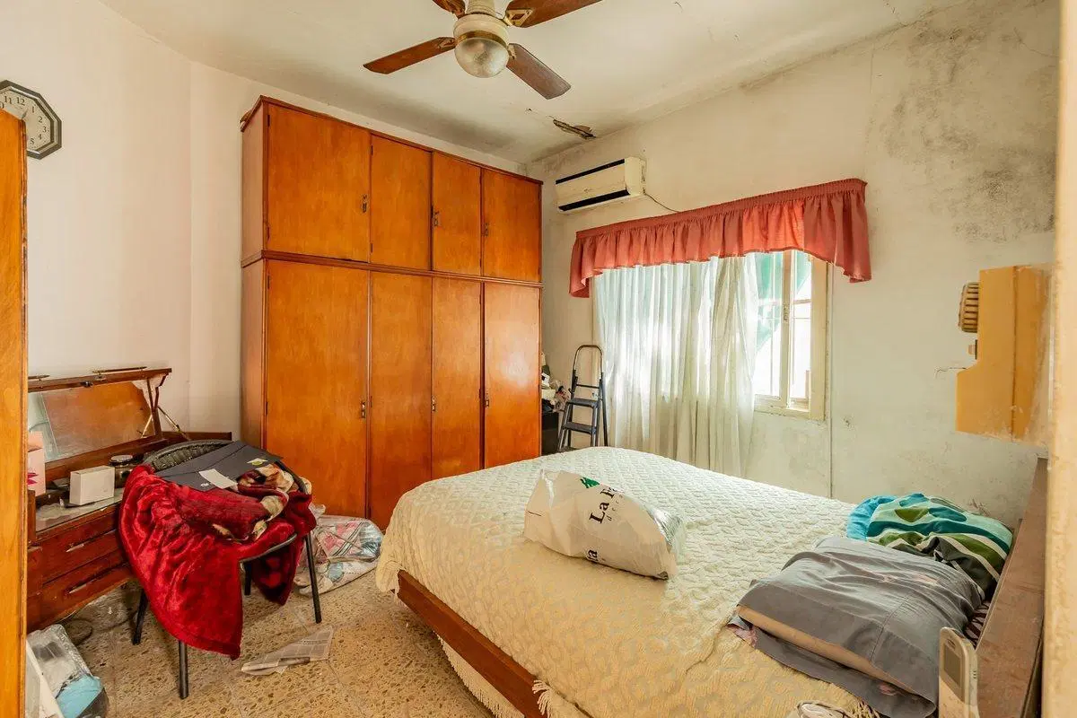 Venta 4 PH a refaccionar-Local-Cochera-lote propio 3