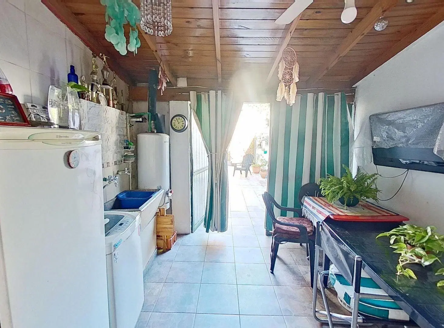 VENTA PH 3 AMB CON PATIO COCHERA VILLA LUZURIAGA 4