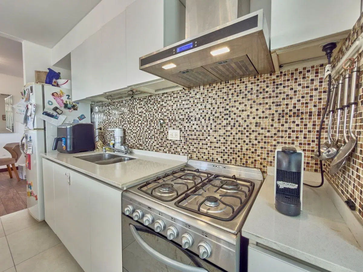 Venta Departamento con Terraza y Cochera 4