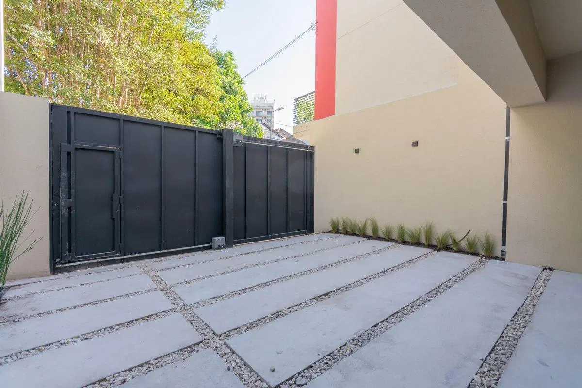 VENTA Casa 5 AMB A ESTRENAR en Villa del Parque 3