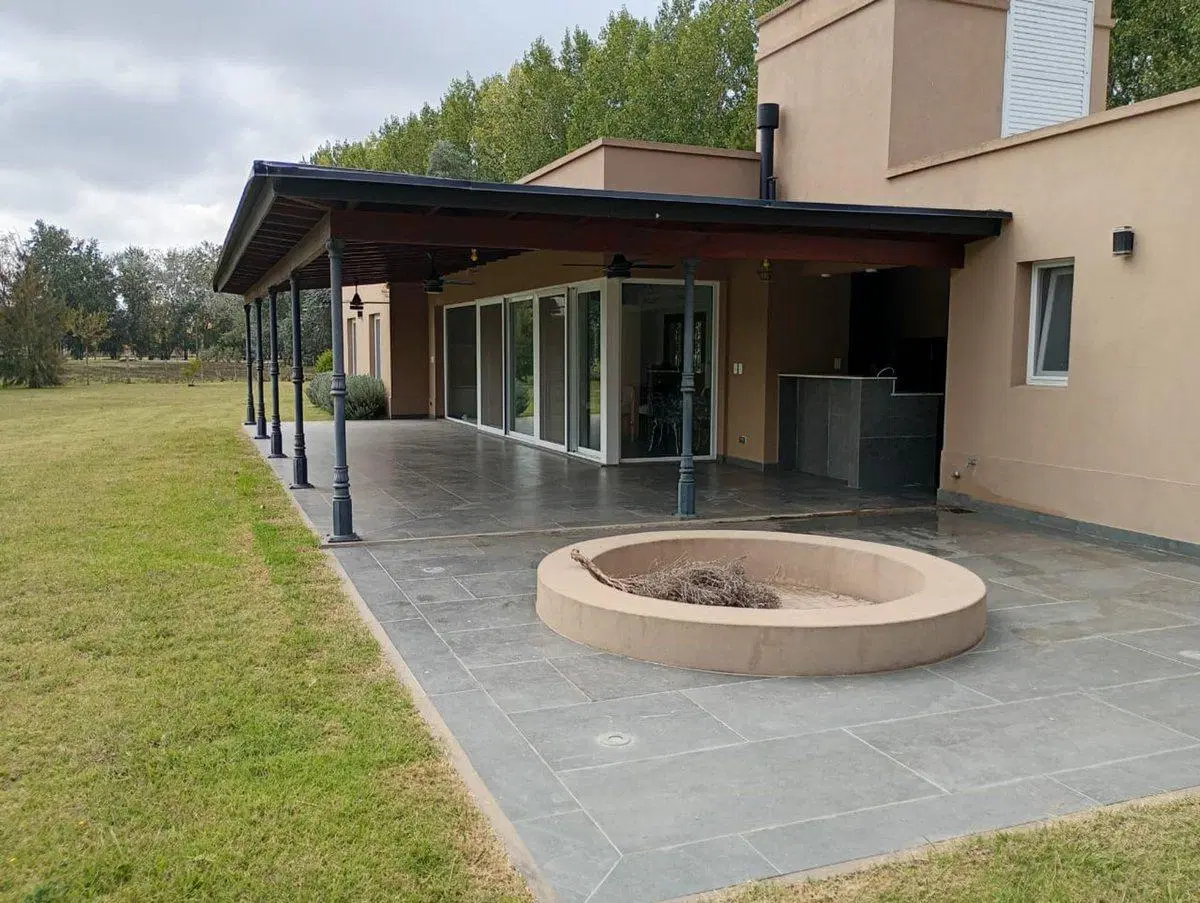 Casa Venta 5 Amb c/piscina en Chacras de Abbott 4