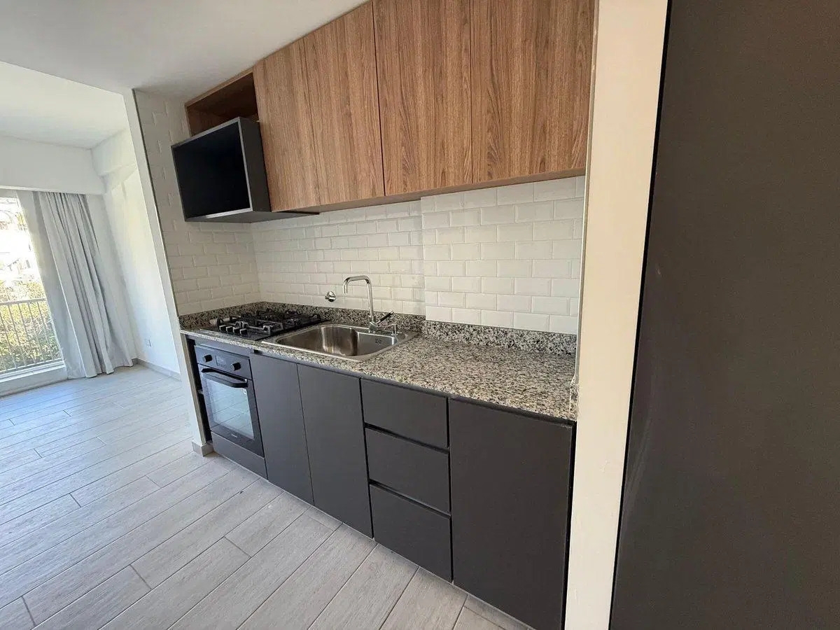 VENTA 2 AMBIENTES CON COCHERA OLIVOS 3