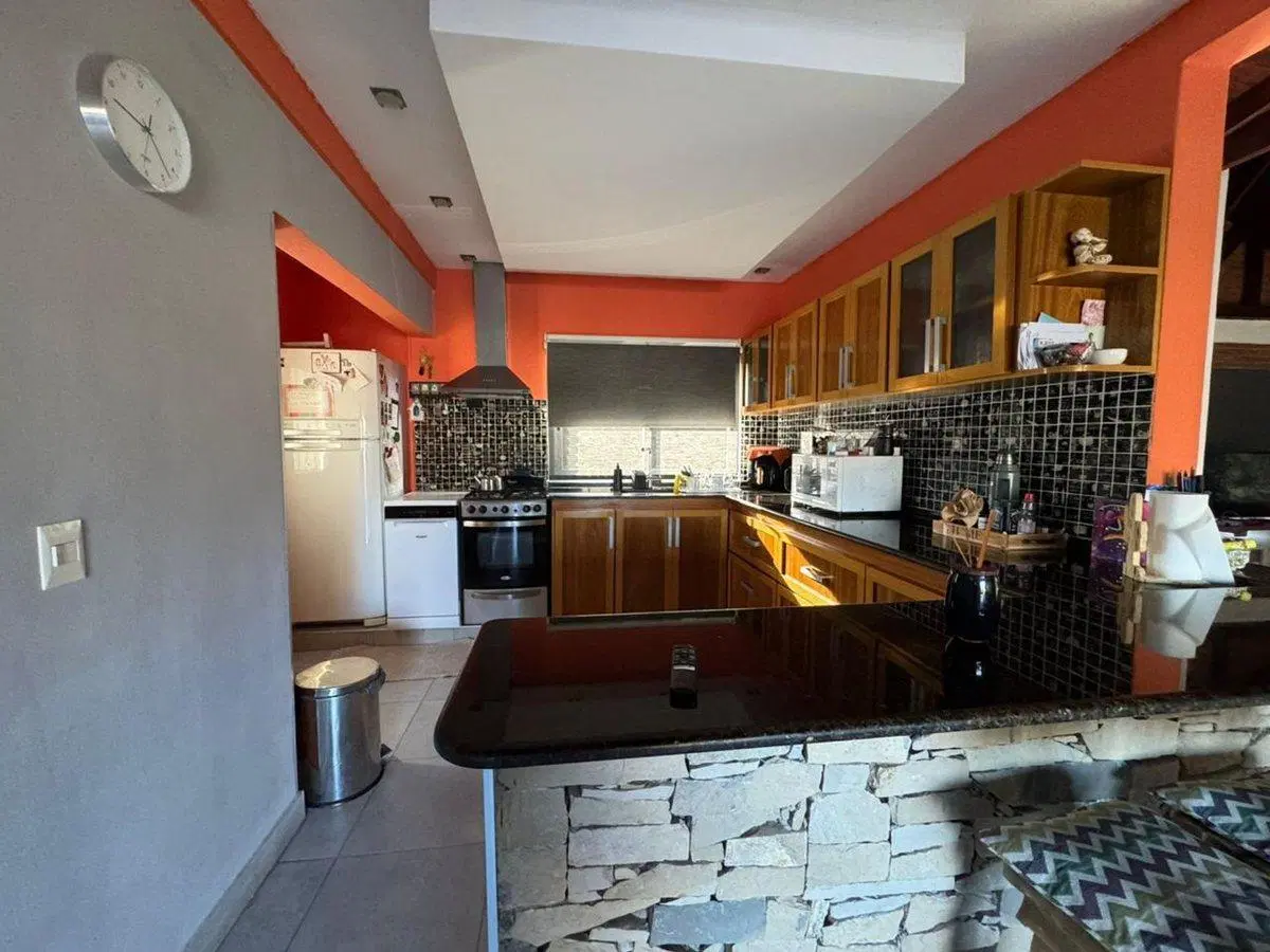 VENTA CASA 4 AMBIENTES EXALTACION DE LA CRUZ 8
