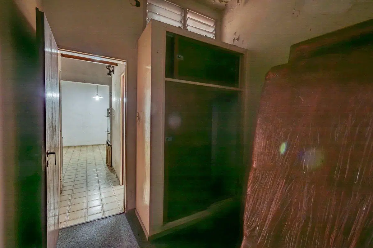 Venta PH Tipo Casa con Local y Garaje 8