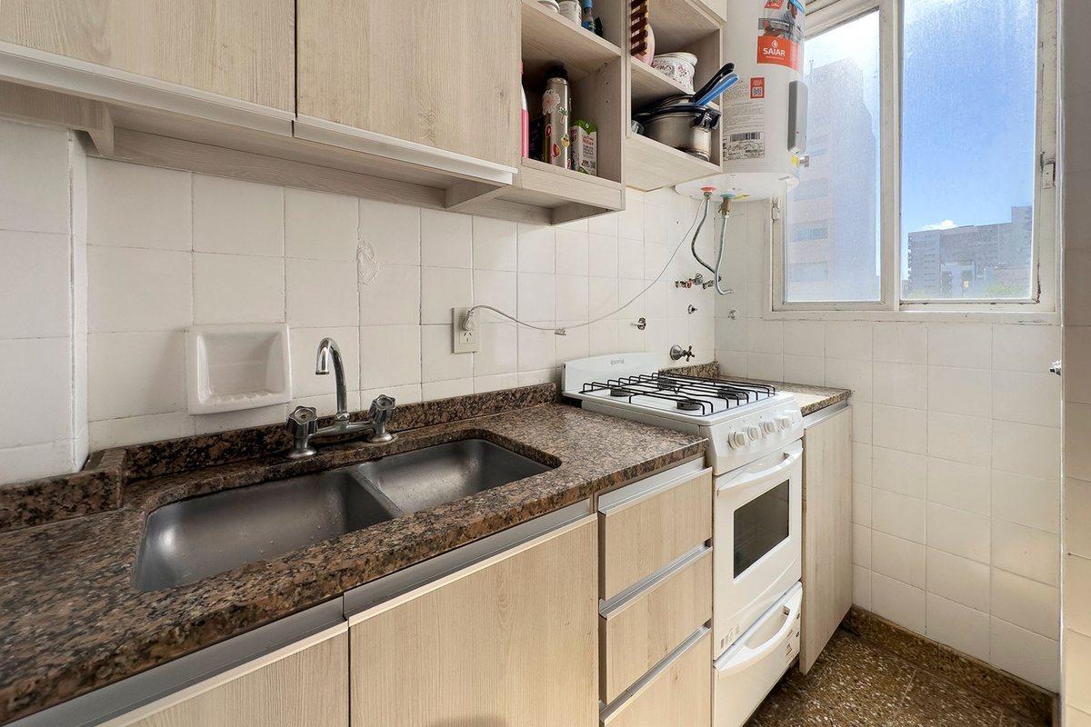 Foto de Venta Depto. 3 Ambientes con Balcón Monte Castro, imagen 5