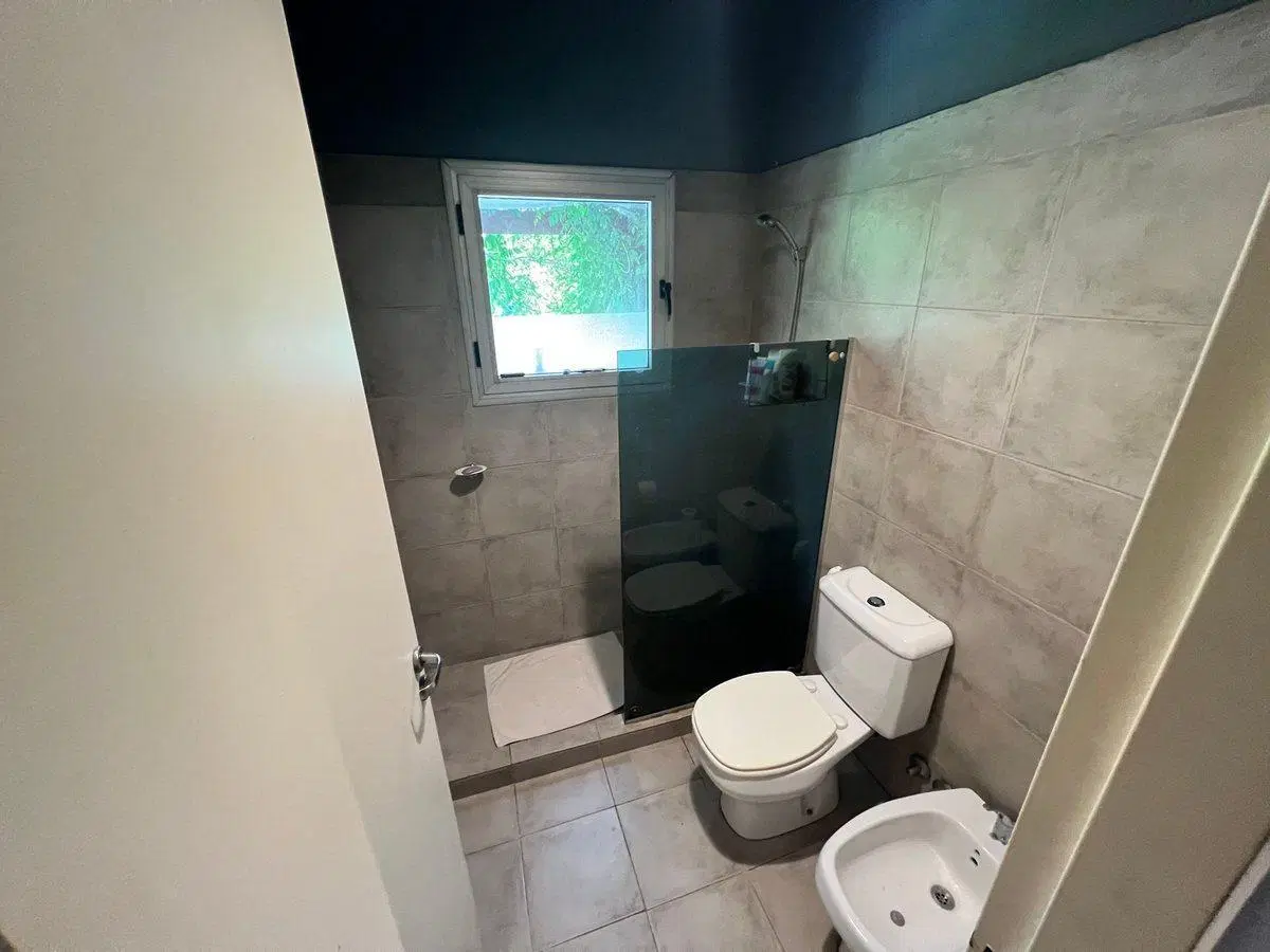 PH Tipo Casa en Barrio Cerrado con Jardín y Pileta 4