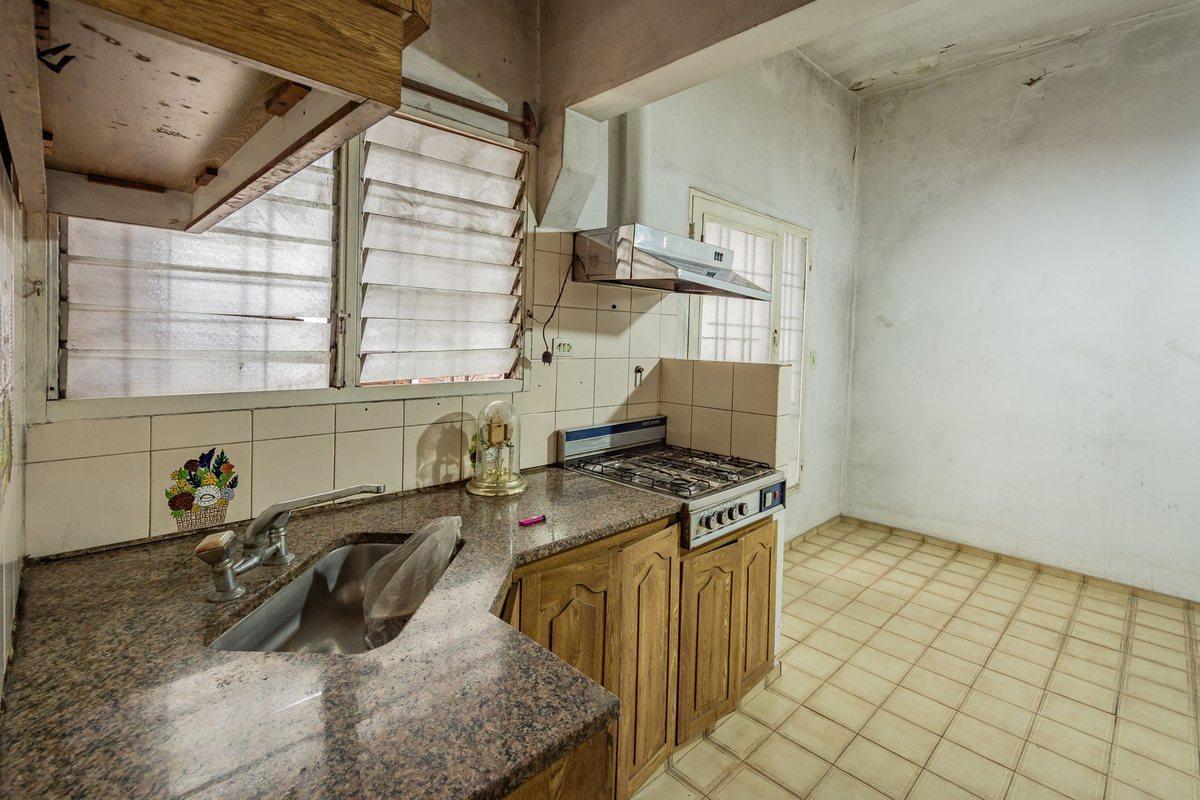 Foto de Venta PH Tipo Casa con Local y Garaje, imagen 5