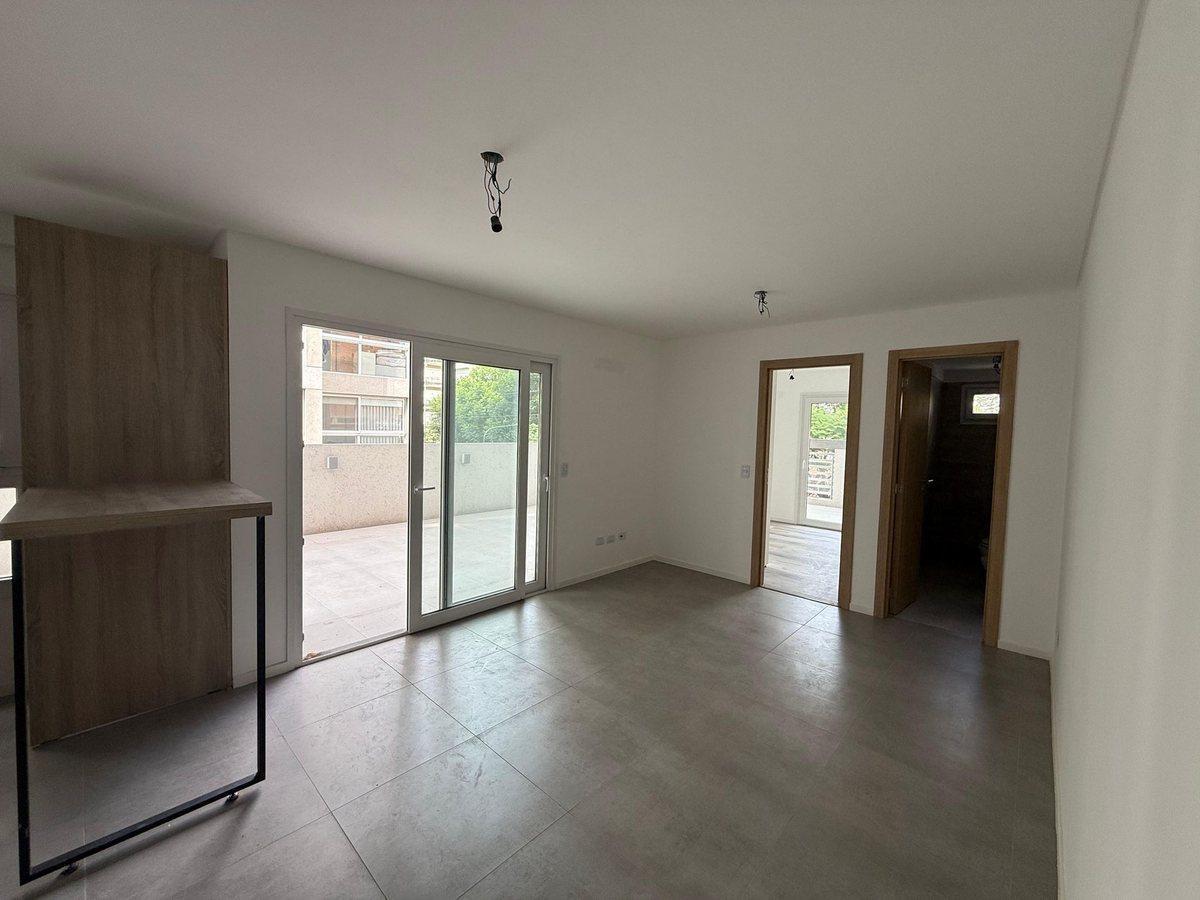 Foto de VENTA 2 AMBIENTES A ESTRENAR ITUZAINGO, imagen 2