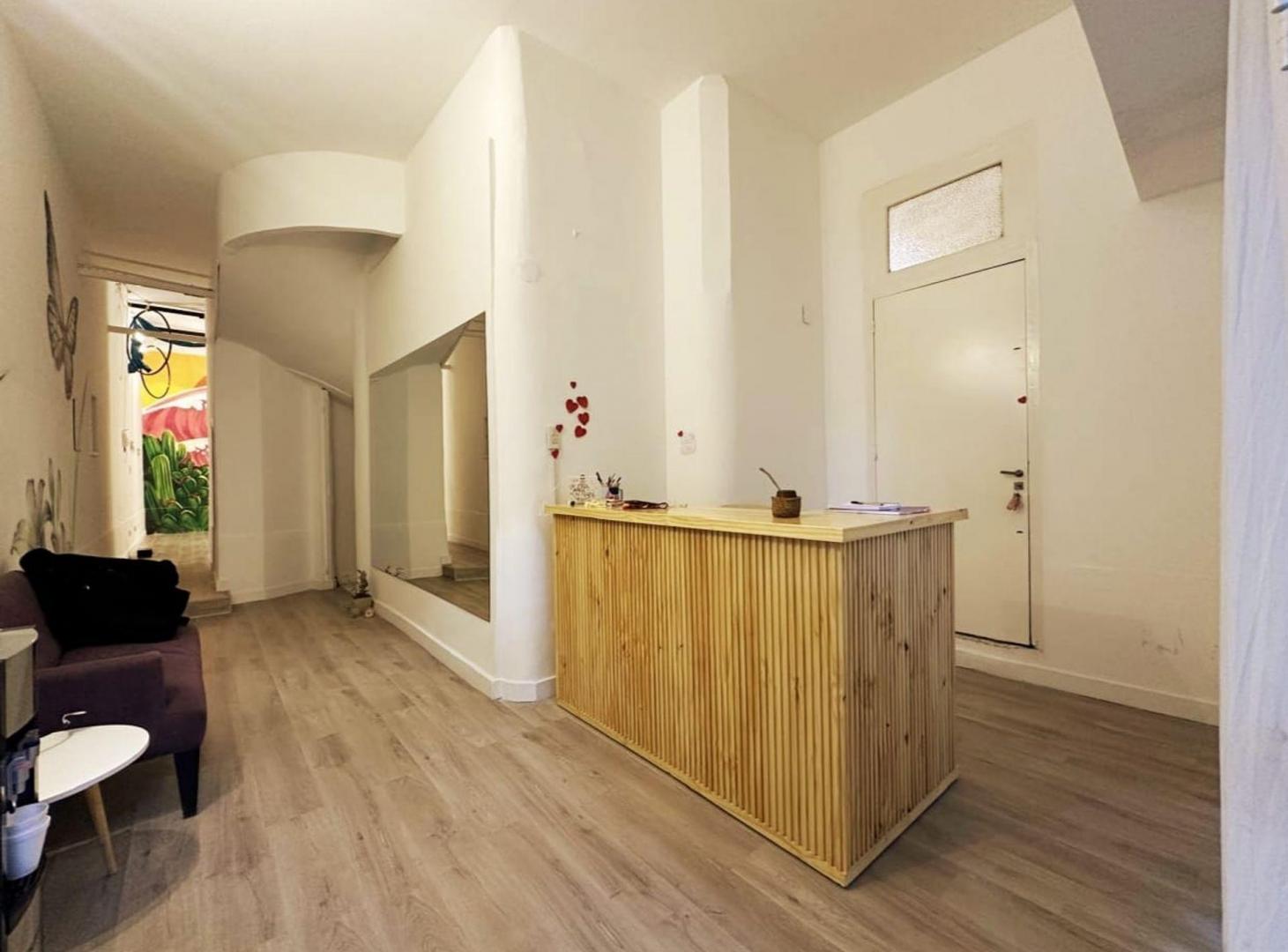 Foto de VENTA–LOCAL COMERCIAL-BALVANERA, imagen 2