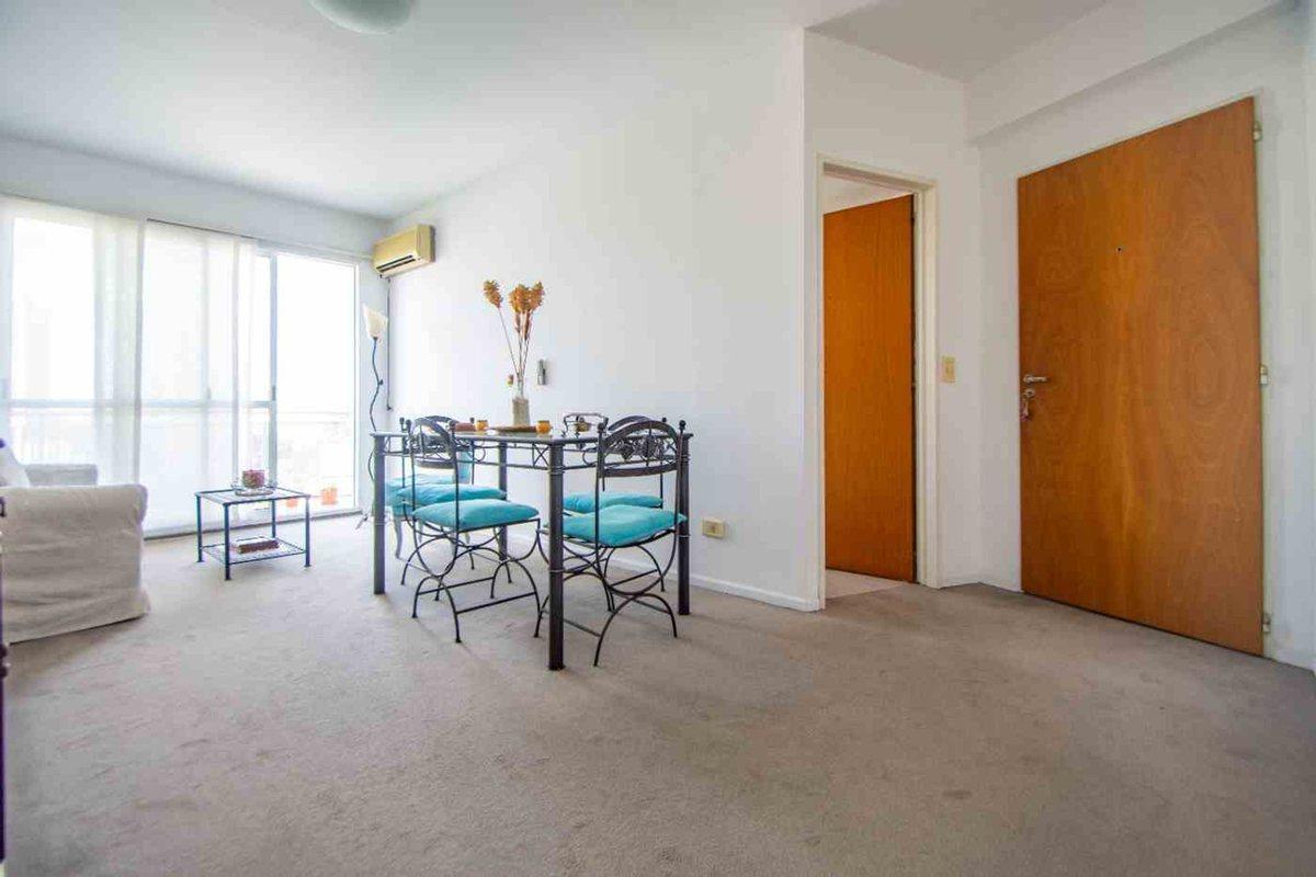 Foto de Depto en venta 3 ambientes Belgrano con cochera, imagen 2