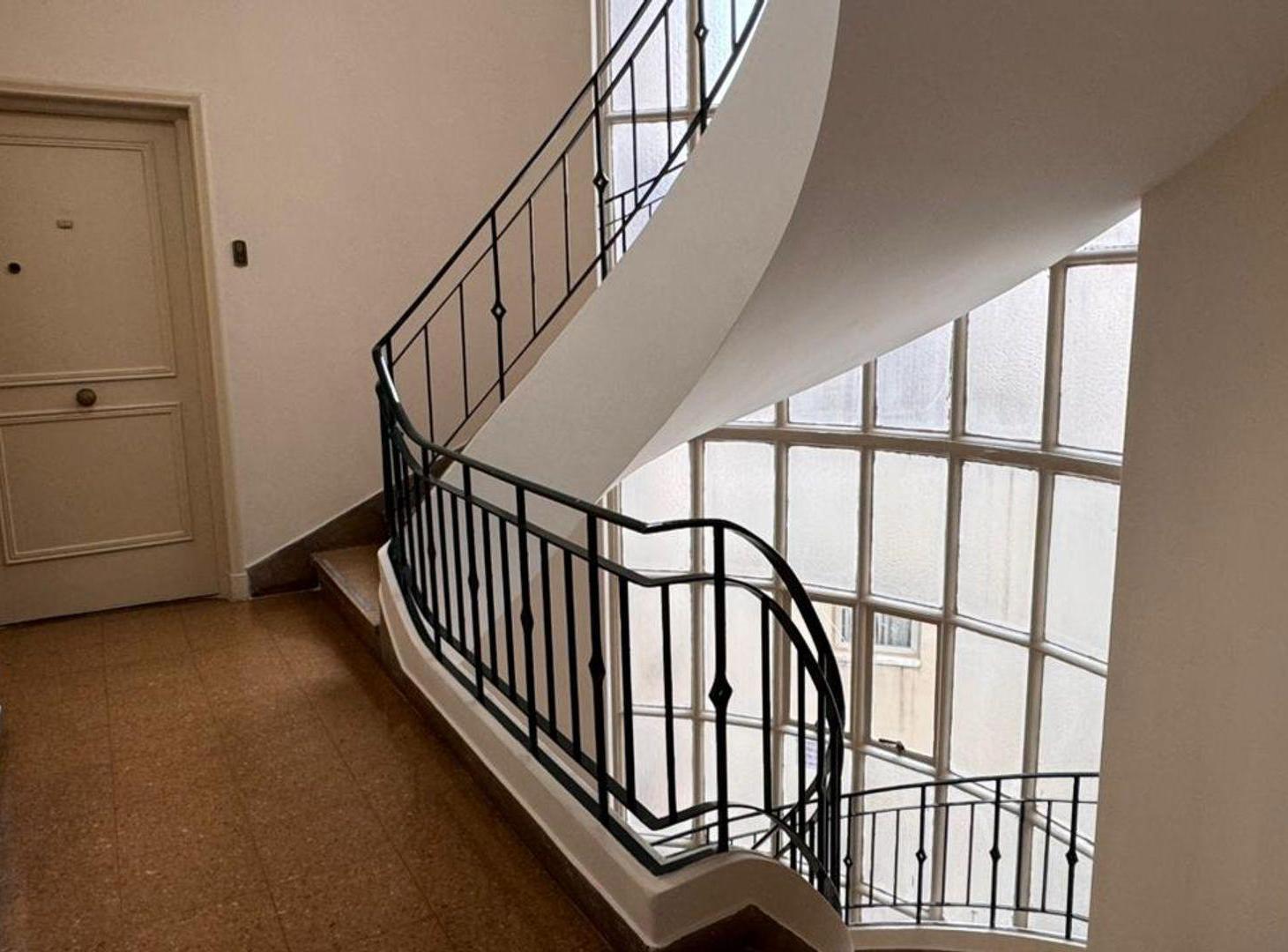 Foto de VENTA DEPTO 2 AMB OPORTUNIDAD MICROCENTRO, imagen 5