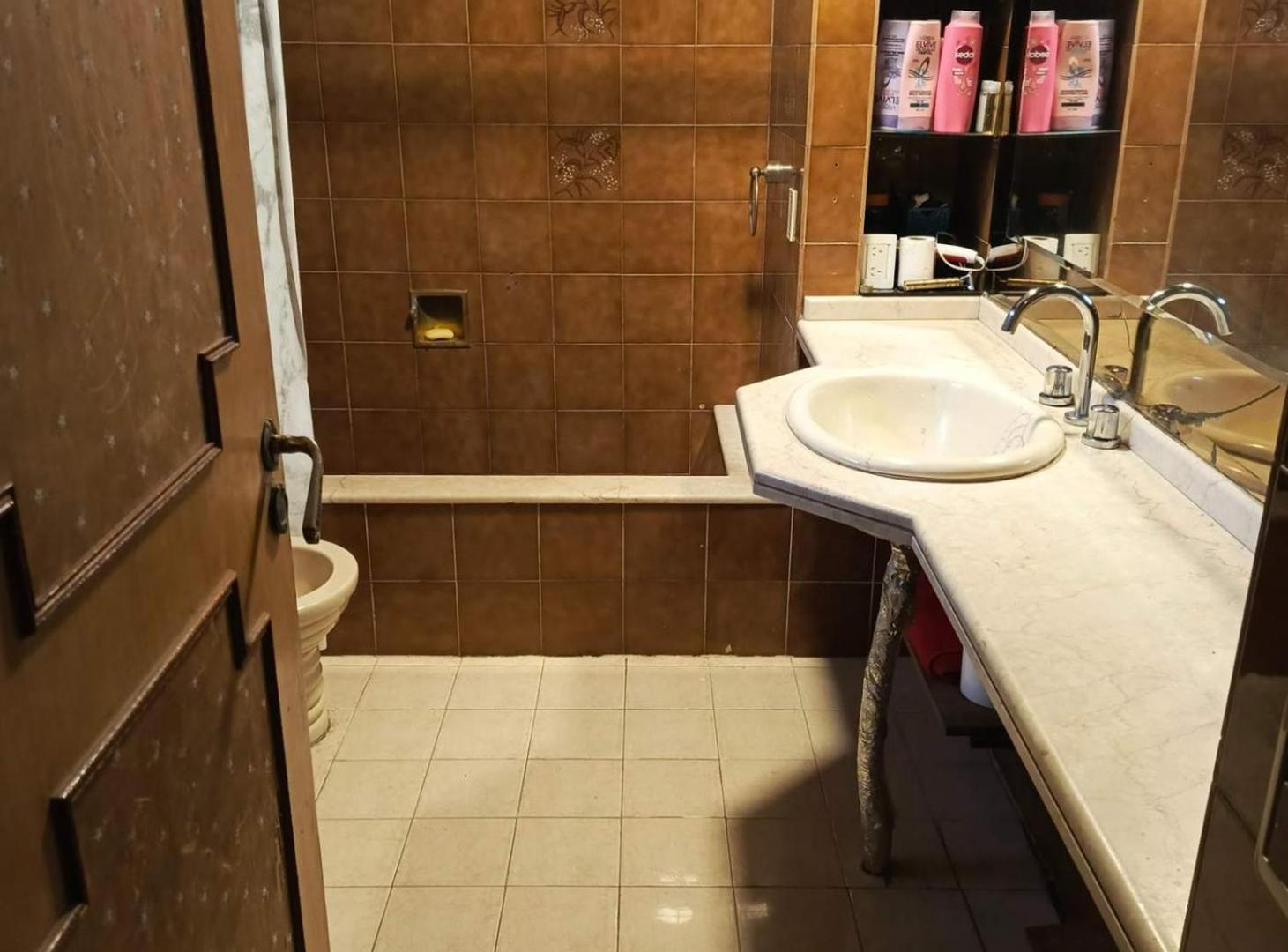 Foto de VENTA DEPTO PISO 3 AMB ZONA UADE OPORTIUNIDAD, imagen 3