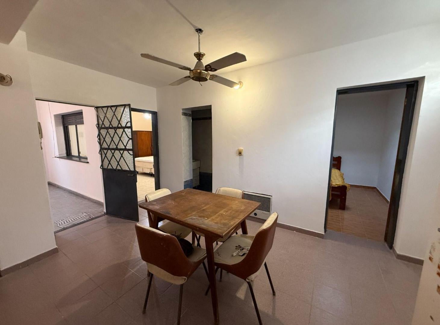 Foto de VENTA PH DE 3 AMB RECICLADO PATIO Y FUTURA TERRAZA, imagen 3
