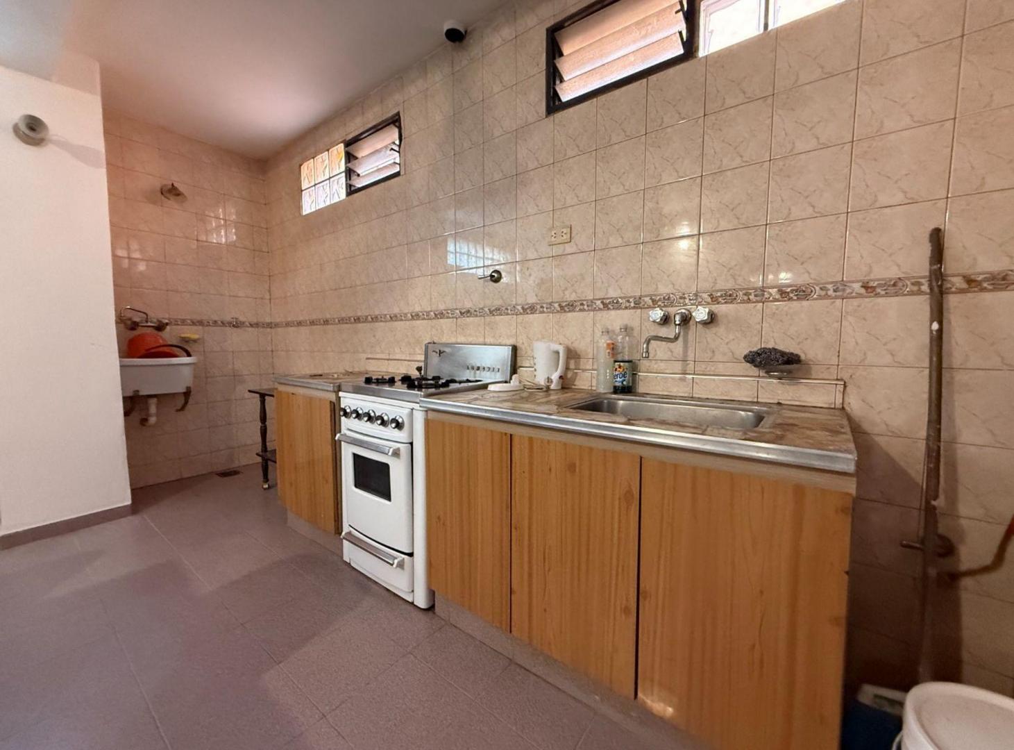 Foto de VENTA PH DE 3 AMB RECICLADO PATIO Y FUTURA TERRAZA, imagen 4
