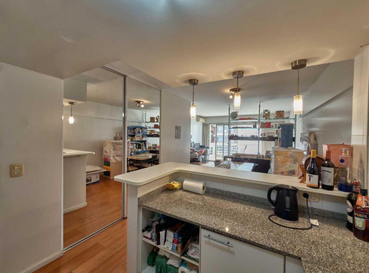 Foto de VENTA MONOAMBIENTE PISO ALTO C/BALCÓN BELGRANO, imagen 2