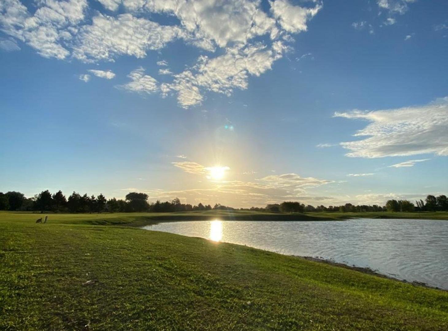 Foto de Lote en Venta, La Primavera Golf Club 3562m2, imagen 2