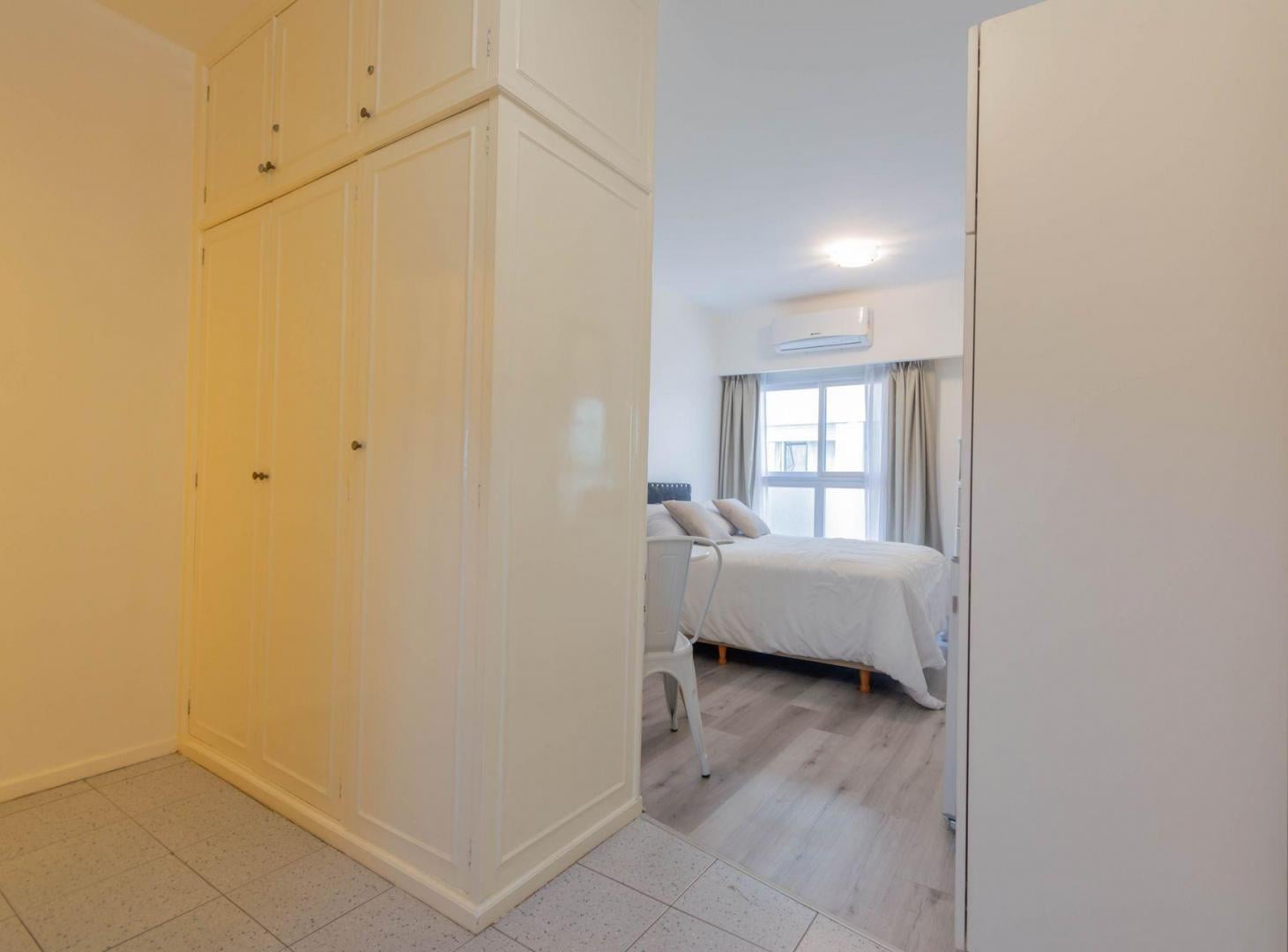 Foto de VENTA MONOAMBIENTE RECOLETA EXCELENTE ESTADO, imagen 1