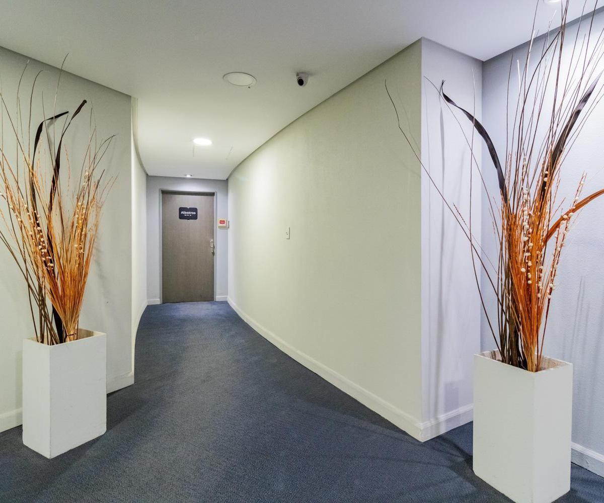 Venta oficina en edificio Torre las plazas - Salguero 2700