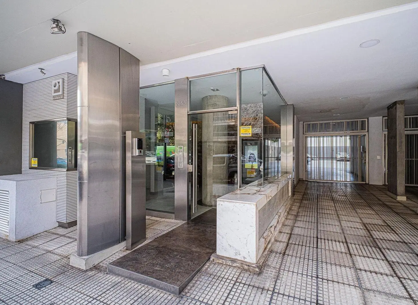 Venta semipiso 4 ambientes en Belgrano con 2 cocheras 5