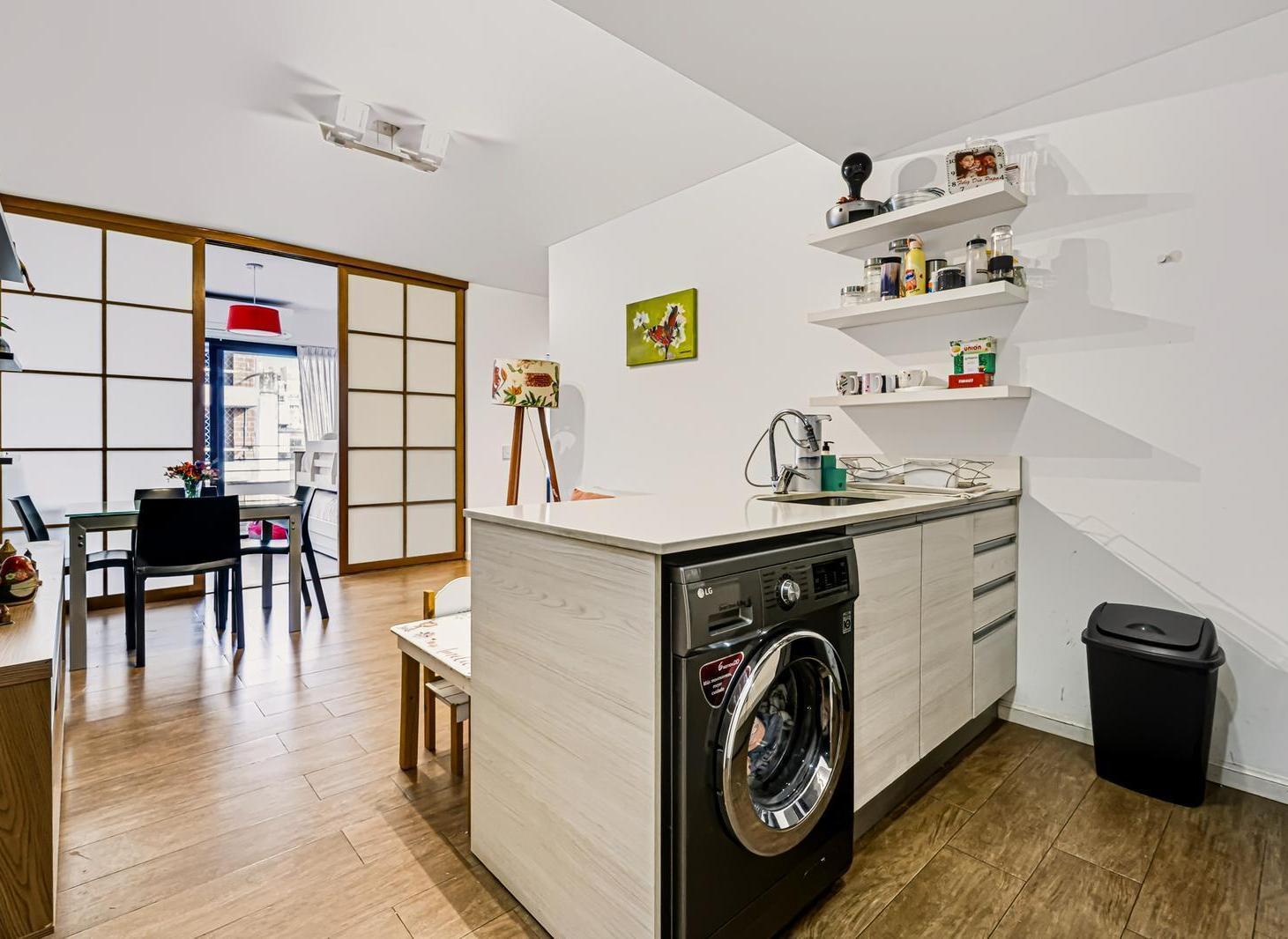 Foto de Venta departamento 2 ambientes con cochera en Villa Urquiza, imagen 4
