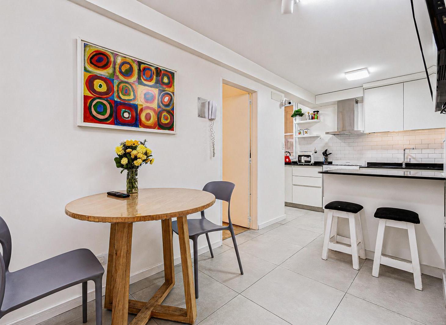 Foto de Venta semipiso 4 ambientes con cochera en Belgrano, imagen 2