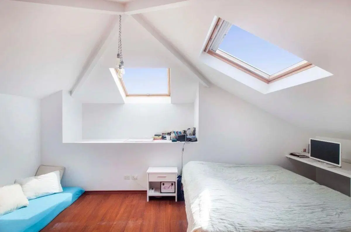 Casona Estilo (350 M²) en Terreno de 1.600 m². 3
