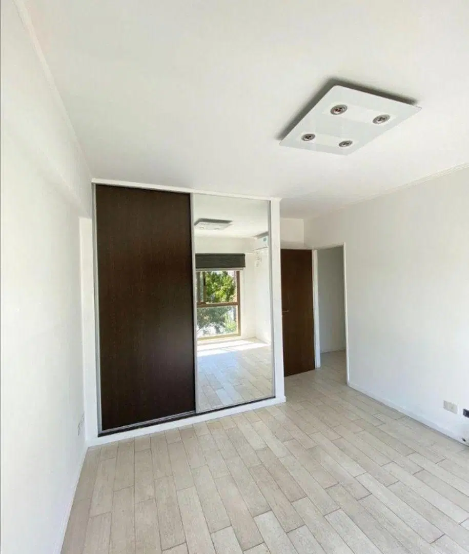 3 AMBIENTES CON EXCELENTE VISTA EN TIGRE 4