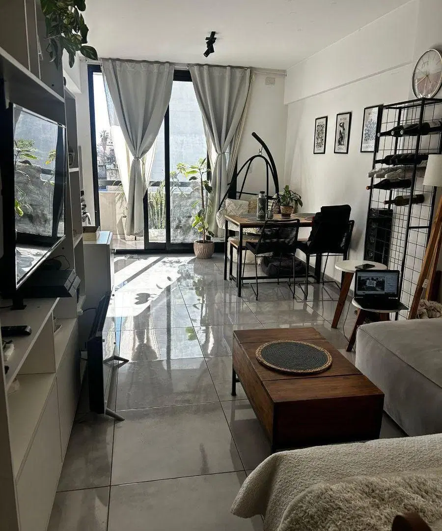 PROPIEDAD CON RENTA OPORTUNIDAD - IMPECABLE 2