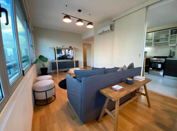 Foto de Torre Palermo UNO - 3 Ambientes/ Vista al Río, con Gastos Incluidos., imagen 1