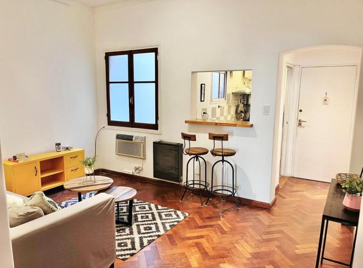 Hermoso departamento de 2 dormitorios Sobre calle Araoz - Con Gastos Incluidos