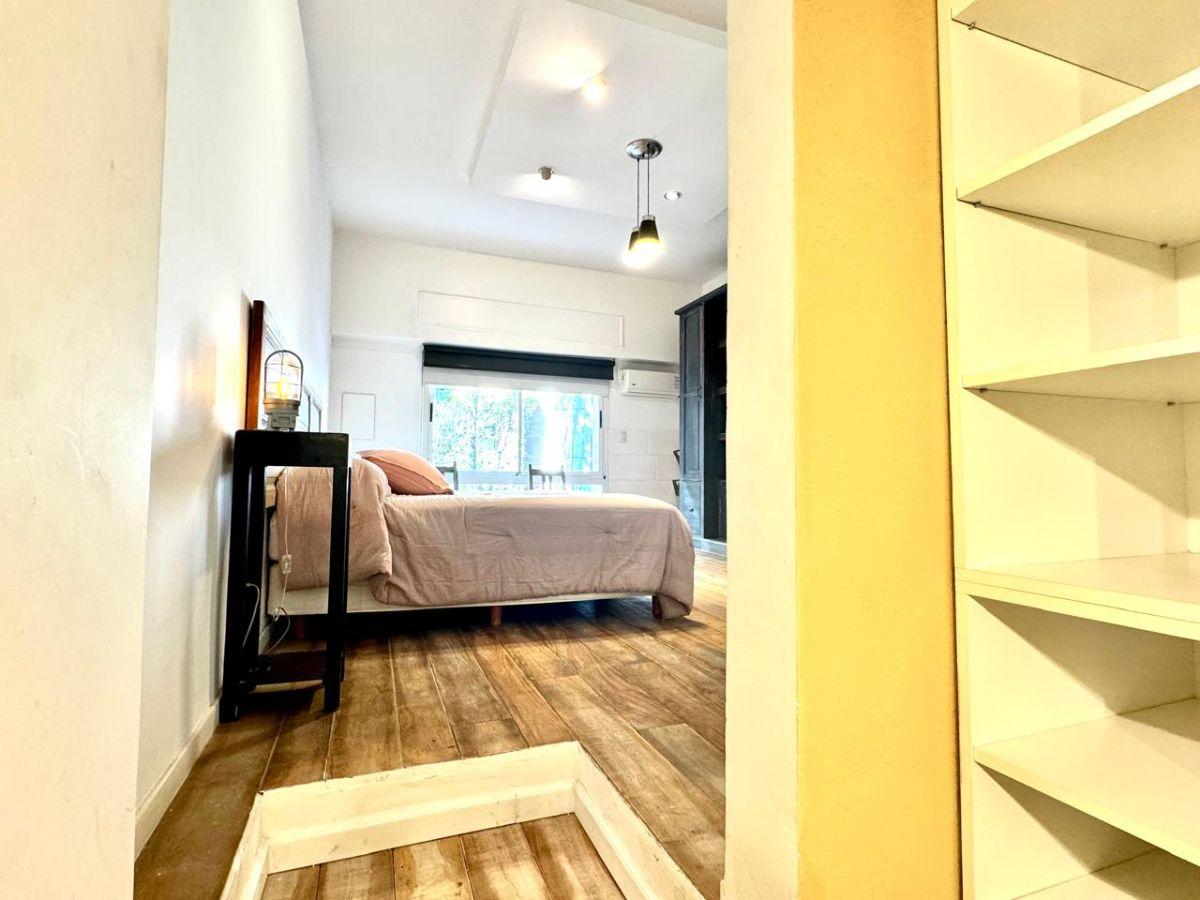 Foto de Apartamento de diseño Olleros / Con patio privado, imagen 1
