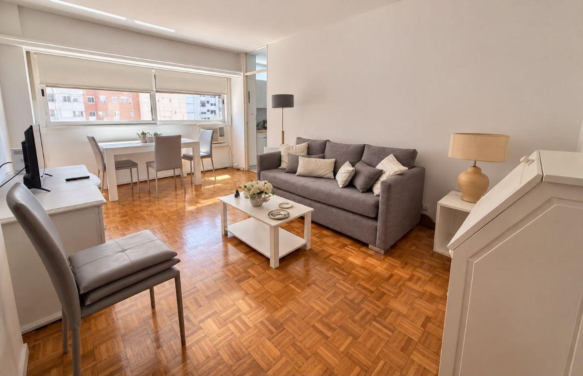Foto de Bright 1 BR Apartment | Paraguay & Talcahuano, imagen 1