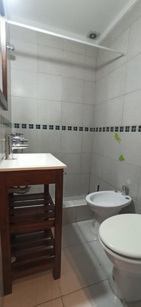 Monoambiente en Centro Comercial de V. Adelina Nuevo Valor 3