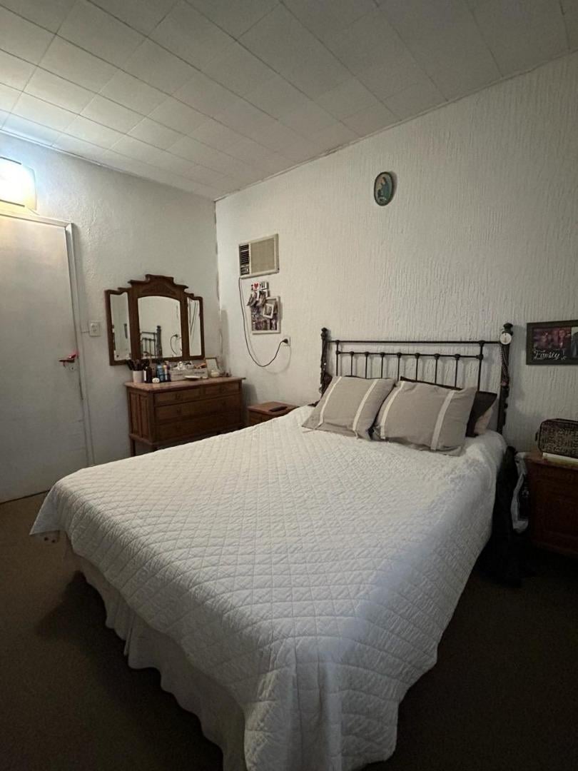 Foto de Casa en lote propio con jardín en boulogne, imagen 2