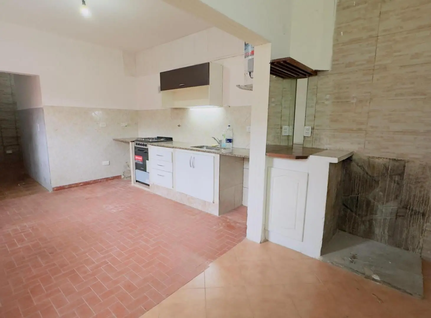 Departamento en planta baja con patio y lavadero 2