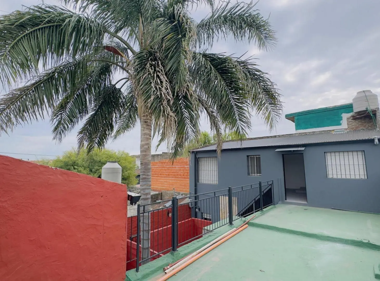 Departamento en planta alta con terraza en boulogne 3