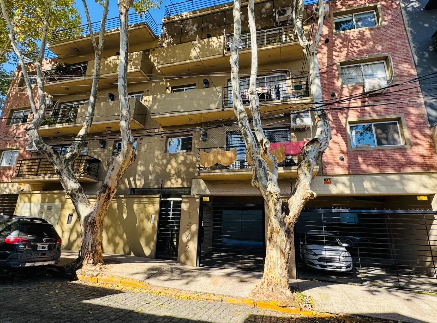 Departamento con balcón 5