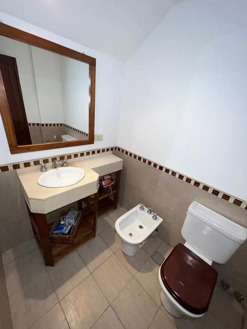 Casa en venta muy buena zona Boulogne. 4