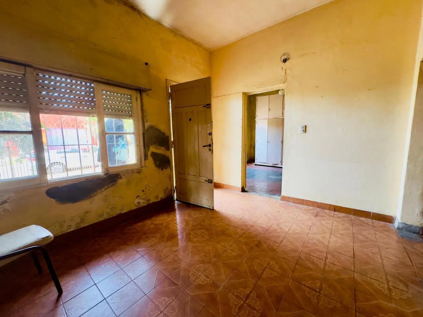 casa tipo ph en planta baja al frente en boulogne 5