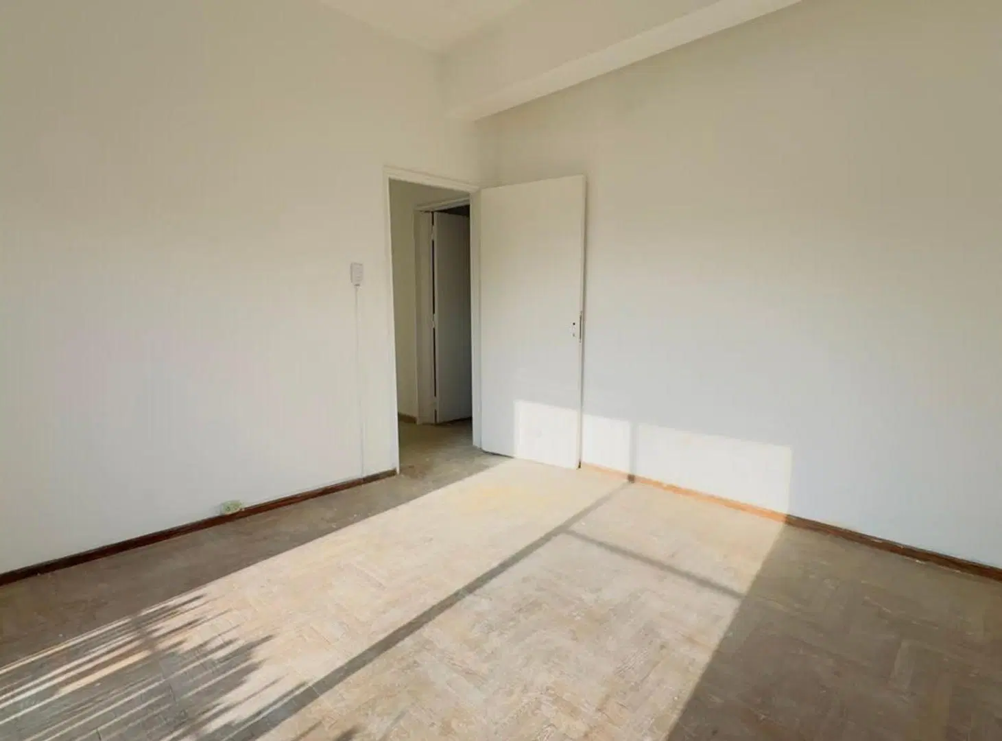 Departamento en planta alta fondo 4