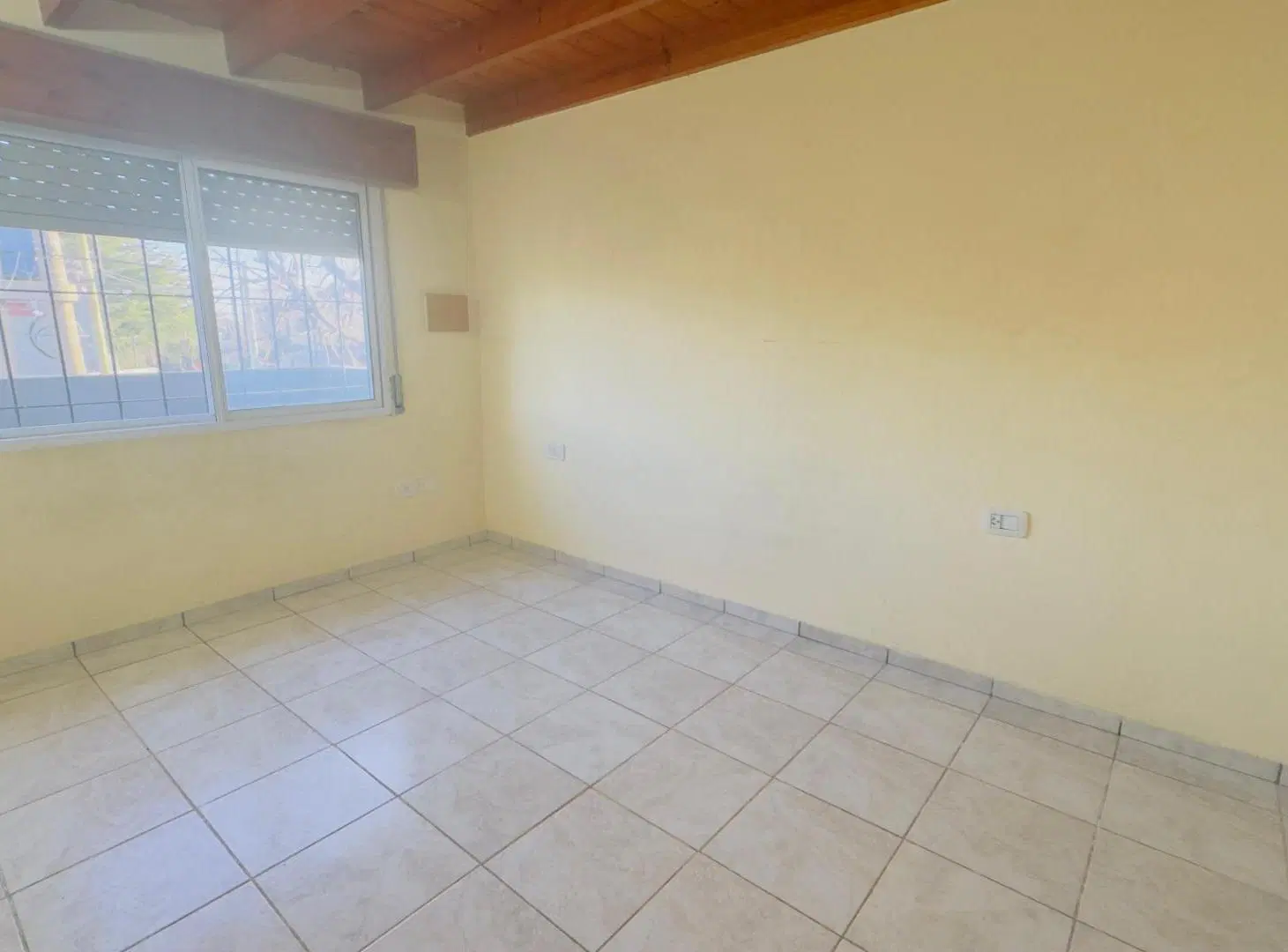 Departamento en planta alta en Alquiler ingreso inmediato 2