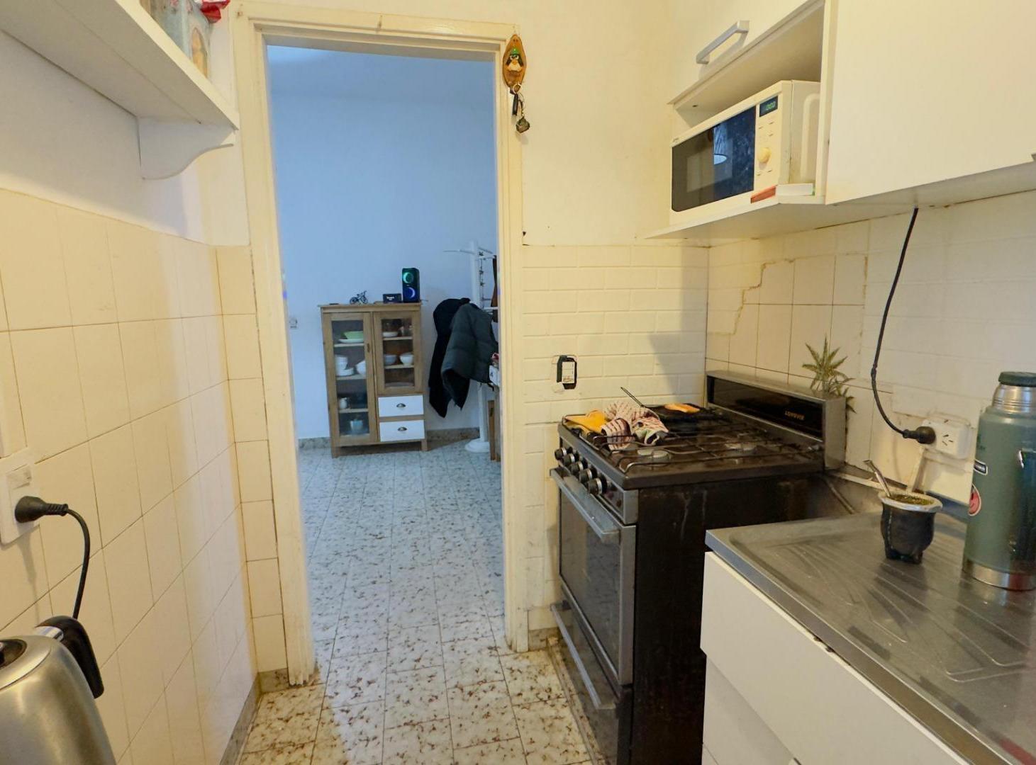 Foto de Casa en lote propio con jardín y cocheras, imagen 5